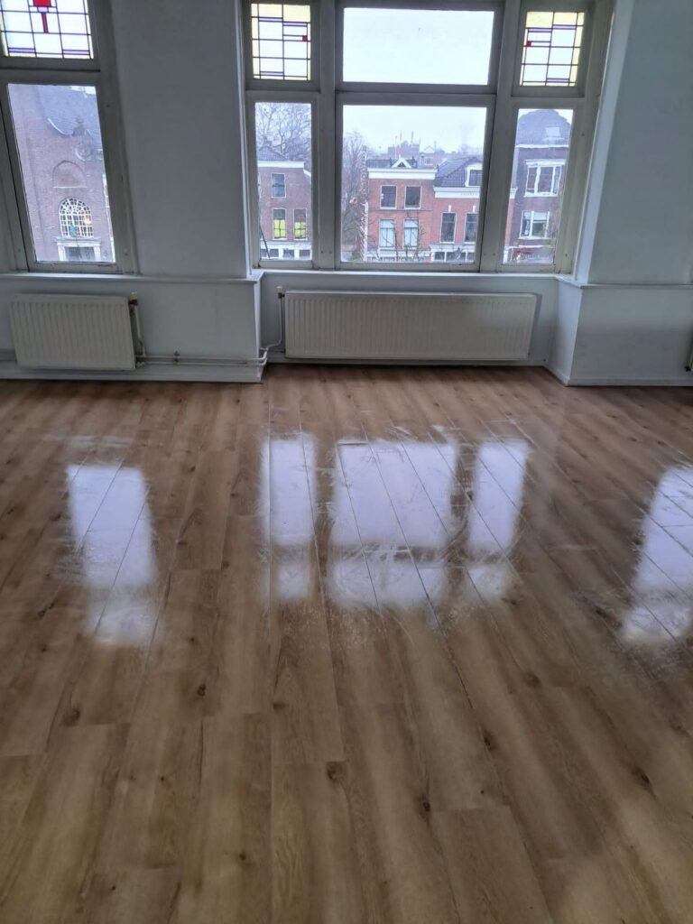 photo 2025 09 19 22 04 52